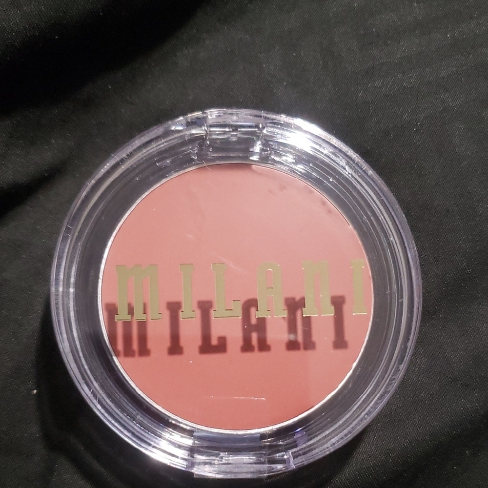 Milani Cheek Kiss #110 Nude Kiss Blush New